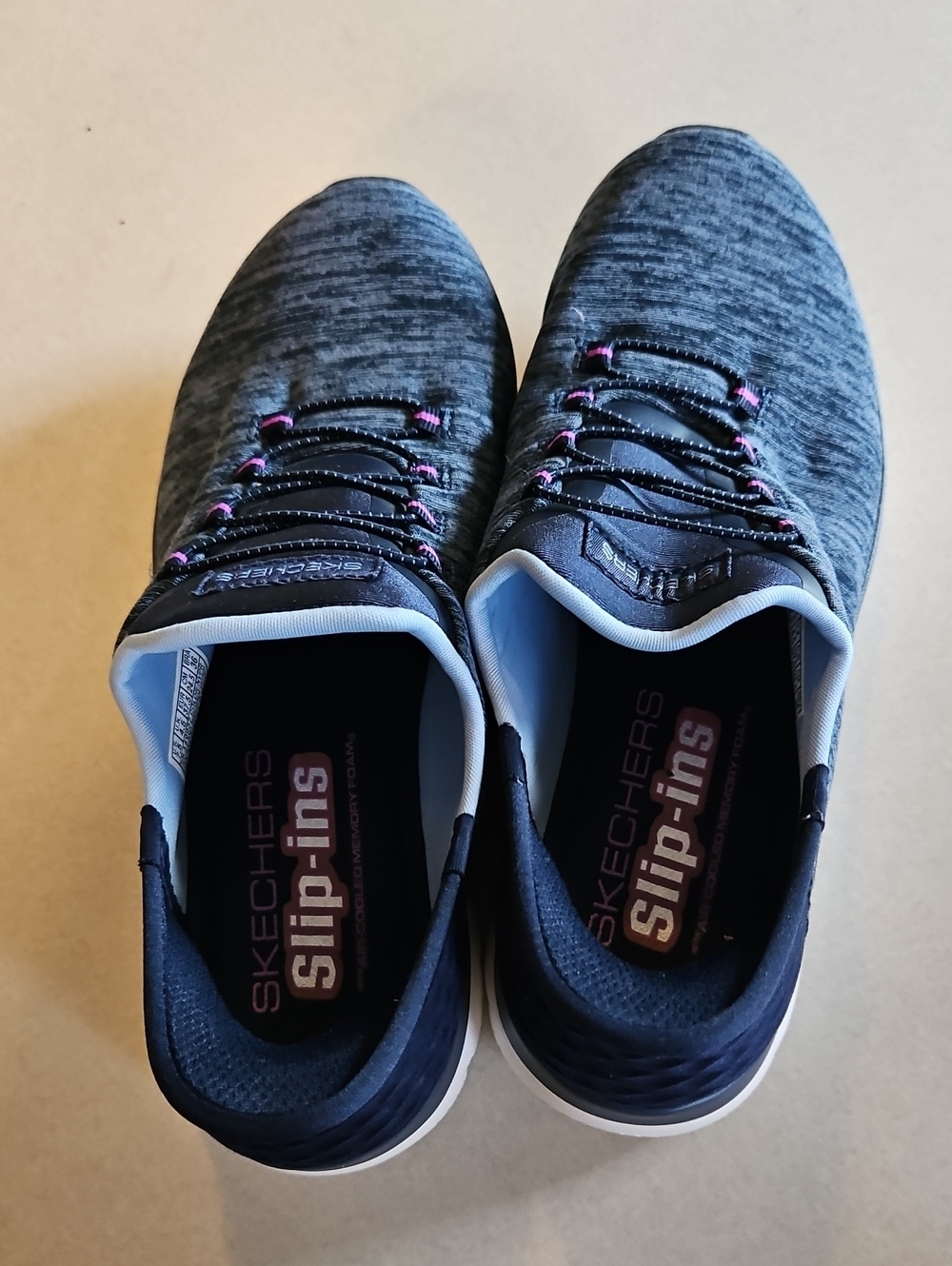 Skechers Slip Ins - Picture 13 of 13